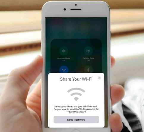 苹果手机iPhone共享WiFi密码的使用方法教程